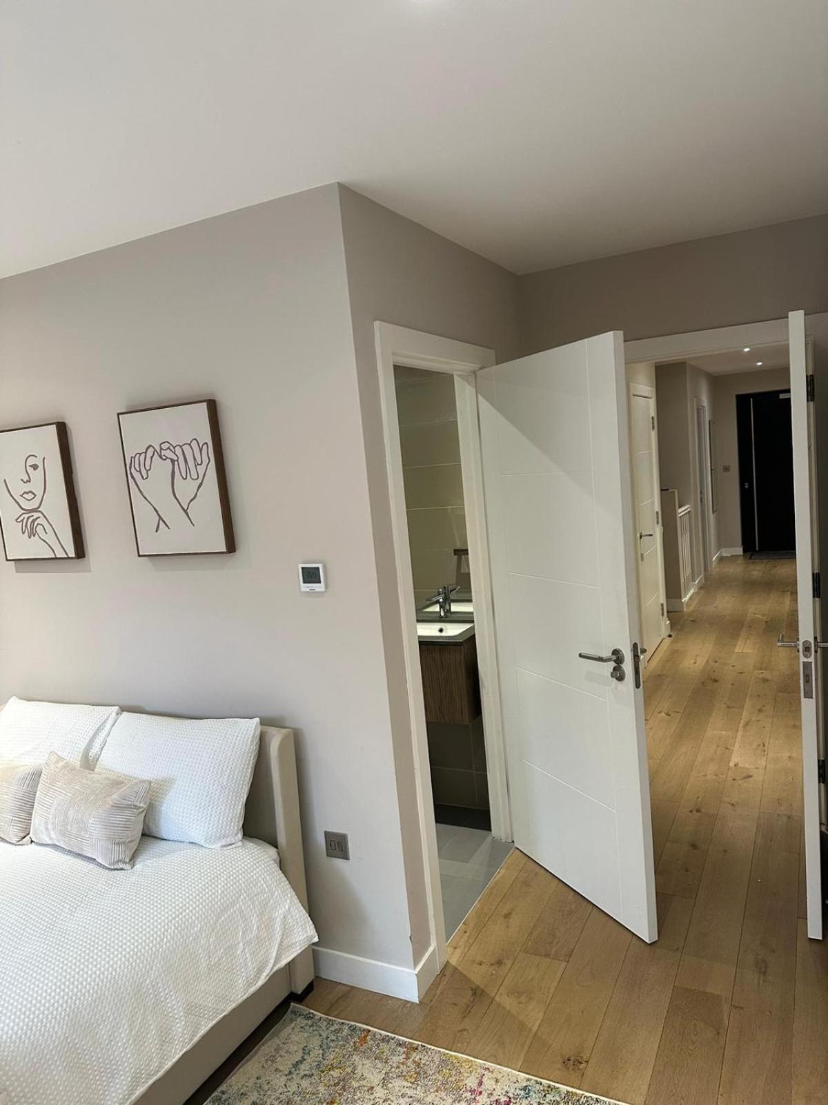 Richardson Deluxe Apartments - 3 Bed London Exterior foto